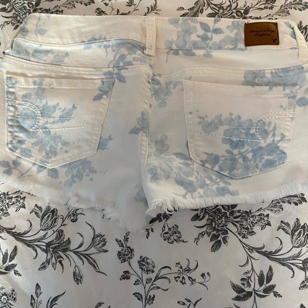 American Eagle Outfitters Women’s Stretch Shorts